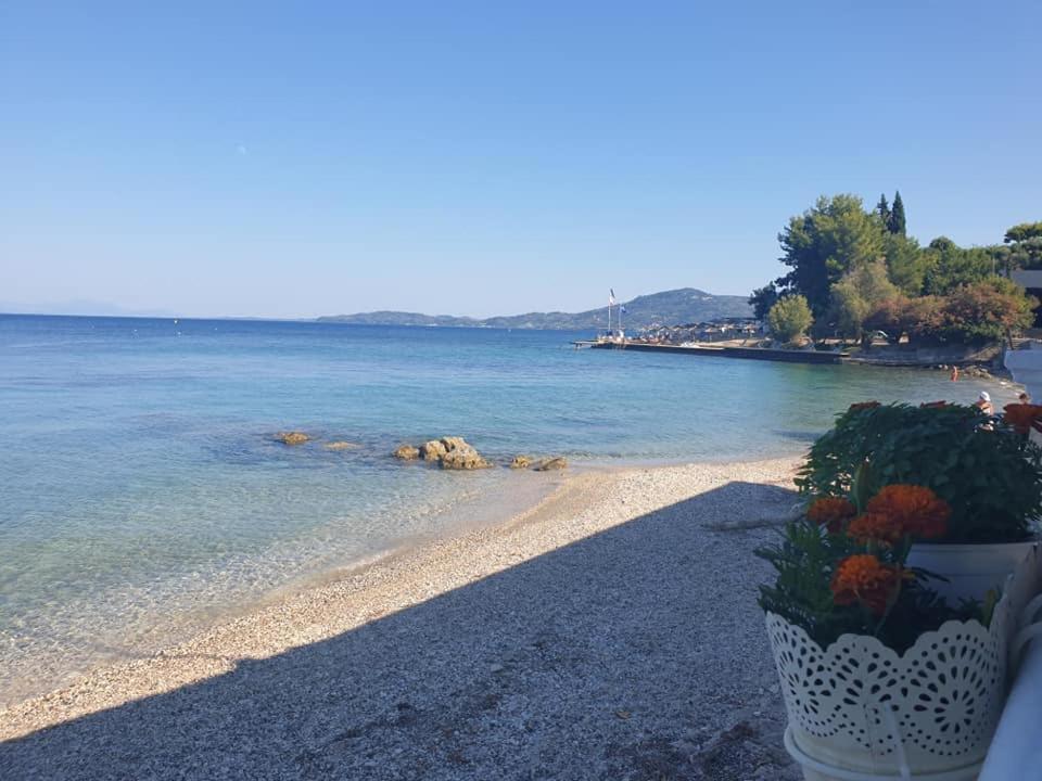 Ionian Mare Aparthotel Agios Ioannis Peristerion Exterior foto