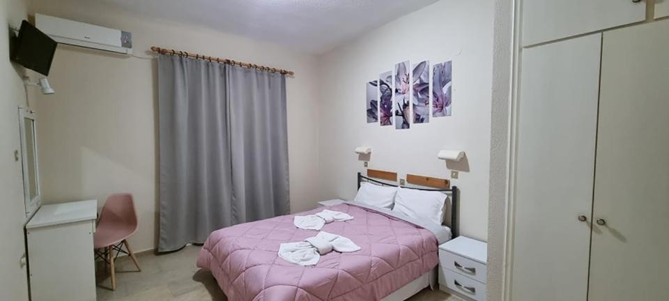 Ionian Mare Aparthotel Agios Ioannis Peristerion Exterior foto