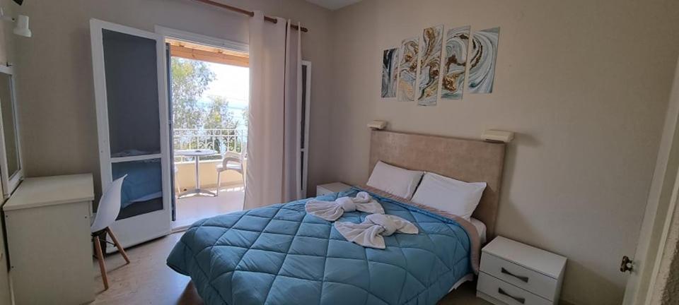 Ionian Mare Aparthotel Agios Ioannis Peristerion Exterior foto