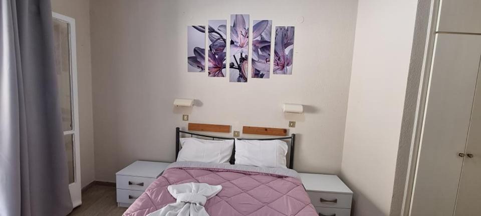 Ionian Mare Aparthotel Agios Ioannis Peristerion Exterior foto