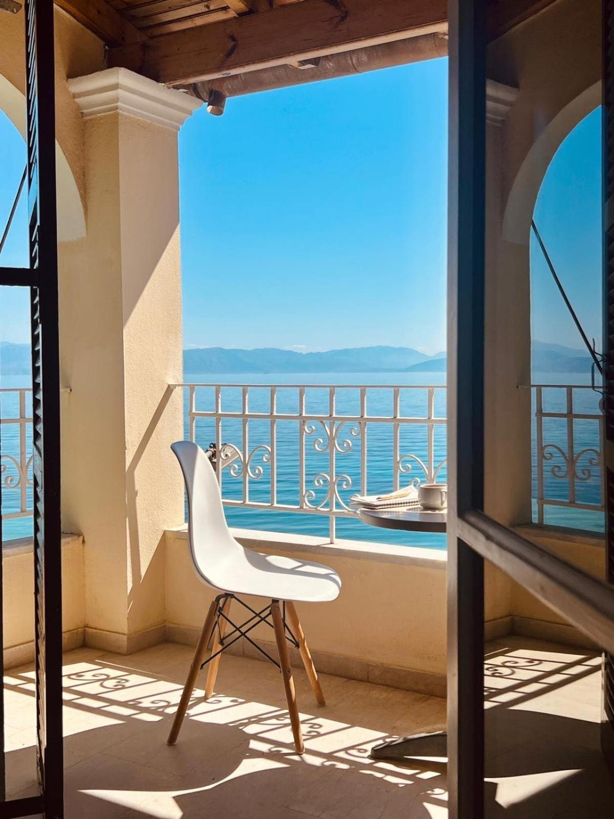 Ionian Mare Aparthotel Agios Ioannis Peristerion Exterior foto